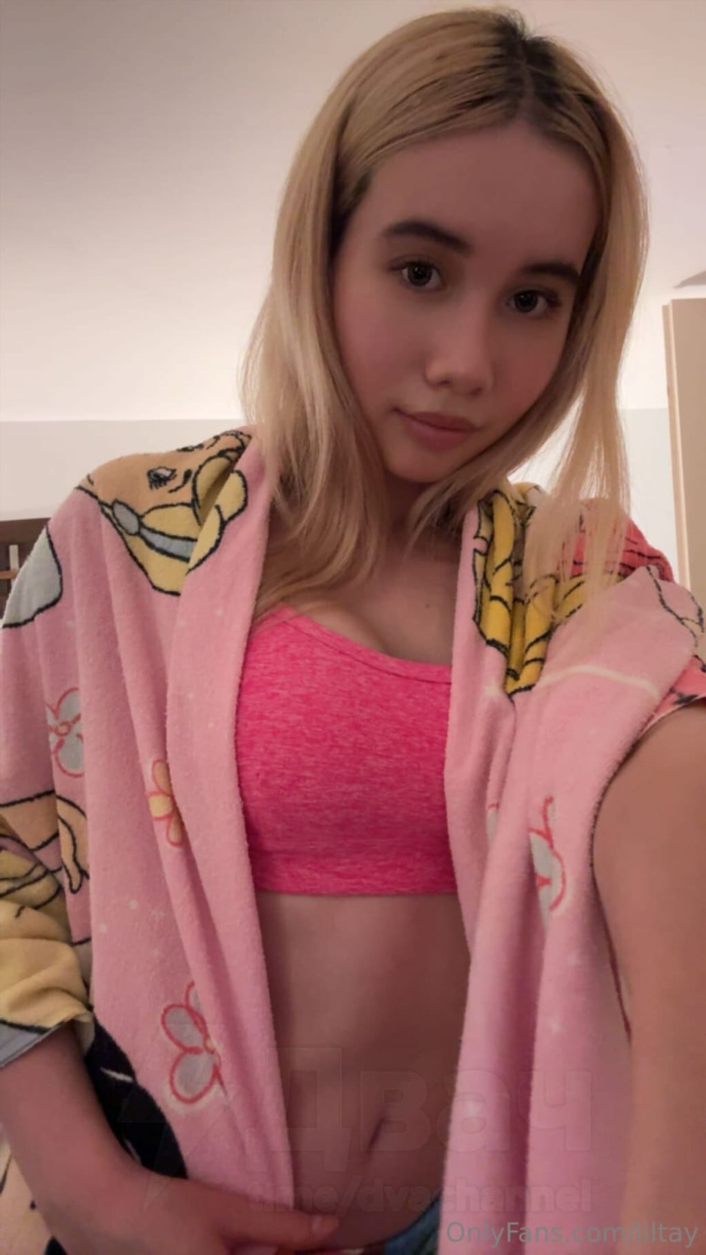 Провокация Lil Tay — фотосет #84 провокационные фото Lil Tay (свежие снимки, кадр 84)